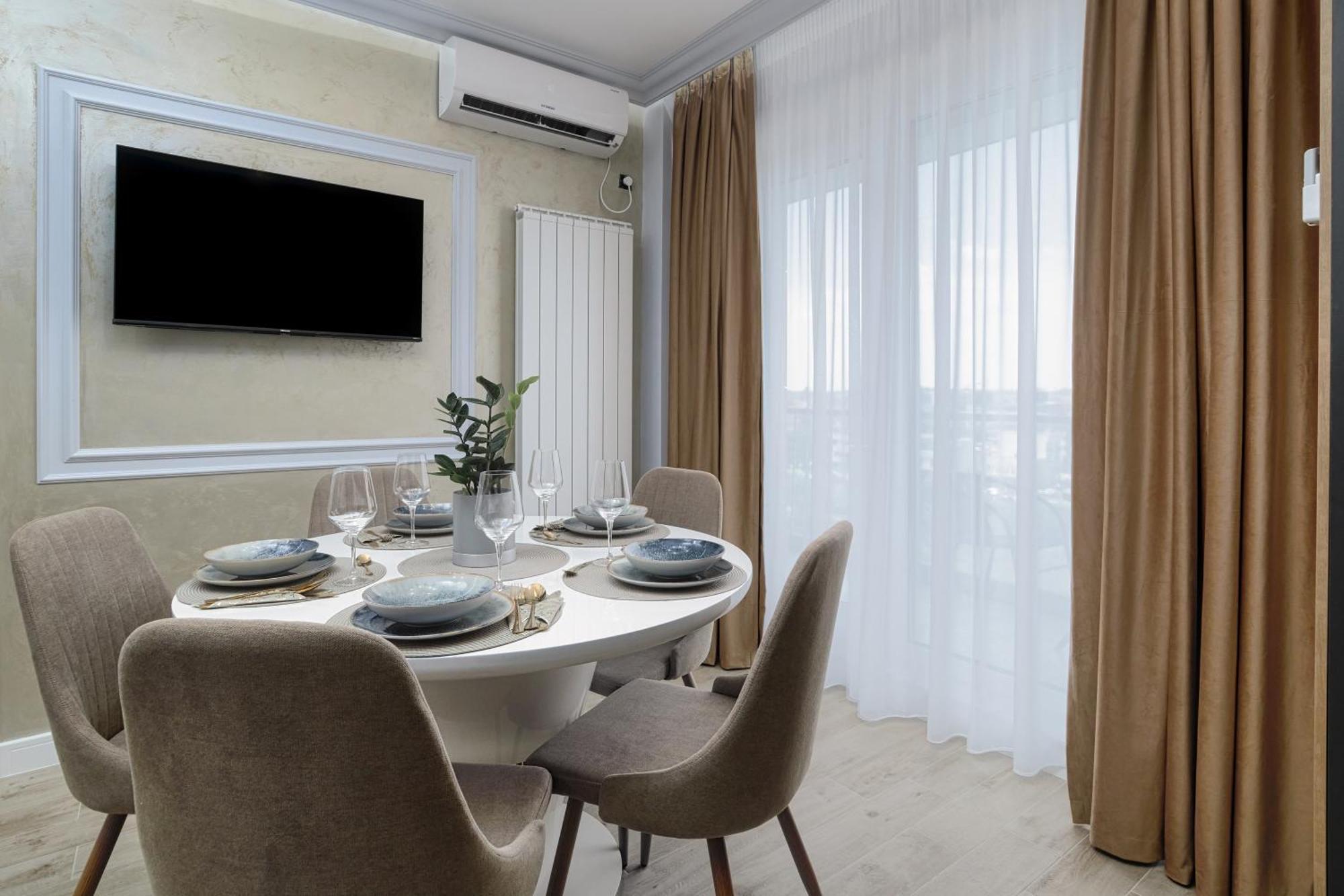 Appartement Golden Infinity à Năvodari Extérieur photo